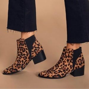 Chinese Laundry Leopard Print Booties
